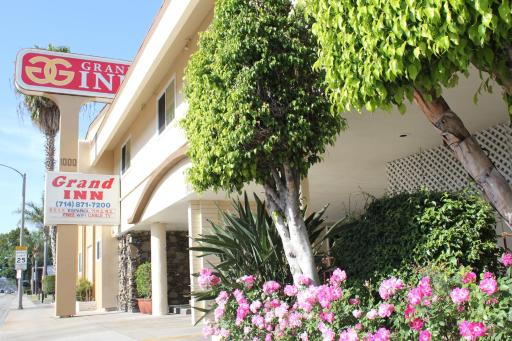 Grand Inn - Housity