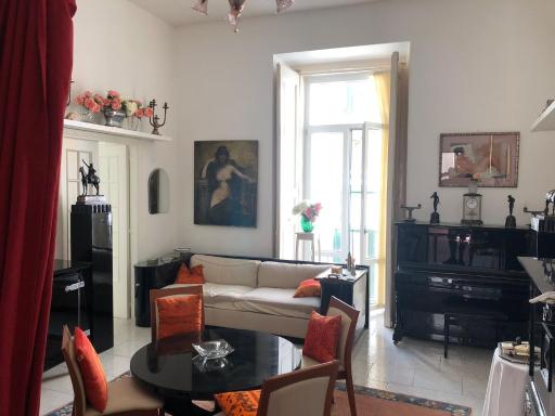 Stunning luxury B&B in medieval Main Street, Salerno - Housity