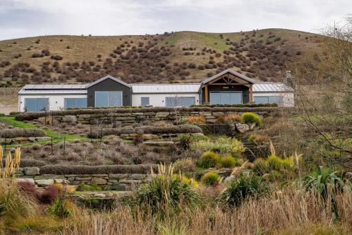 Grandview Lodge - Lowburn Holiday Home - Housity