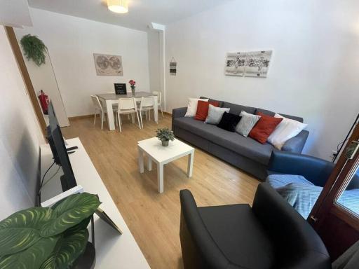 El Campeador Moderna Vivienda Turística - Housity