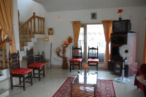 La Paz Coorg homestay at Madikeri town - Housity
