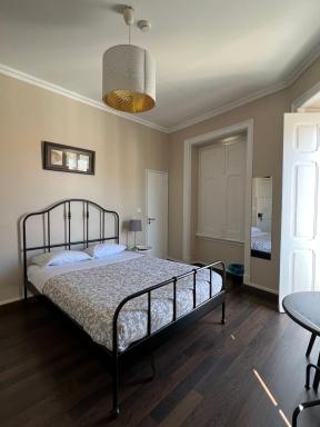 Suites & Apartments DP VFXira - Housity