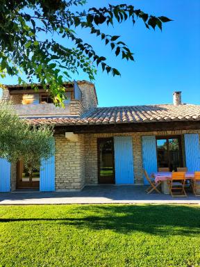 Maison Provençale Spa Sauna Piscine - Housity