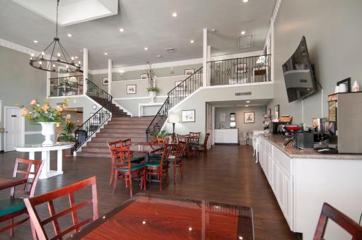 Best Price Motel & Suites - Housity