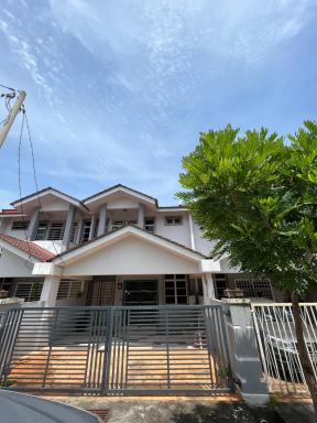 Cendana Residence Homestay 3 Bukit Tunggal Kuala Terengganu - Housity