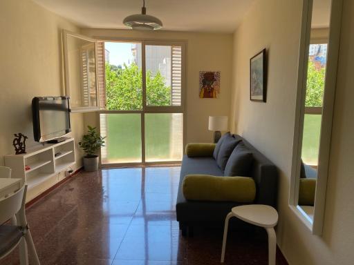 Luminoso apartamento en Canet de Mar cercano a la playa y a Barcelona - Housity