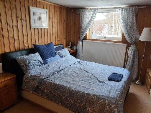 Entire Luxury Villa With Bubble Bath And Sauna - Housity