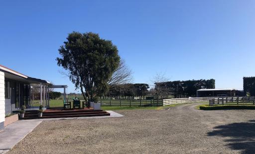Rural Stay On City Doorstep - Housity