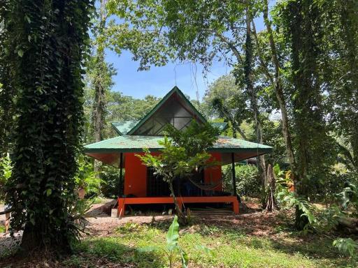 Casa Cacao en Playa Chiquita, a 5 min de la playa - Housity