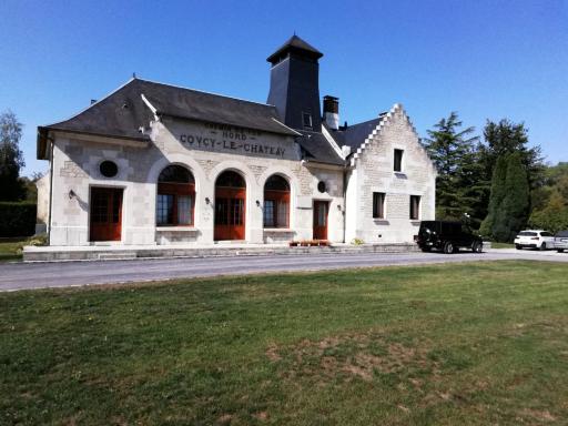 Une halte à la gare gîte insolite - Housity