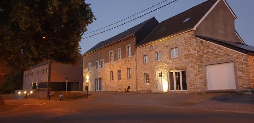 Hors du Temps Gîte pour deux - Housity