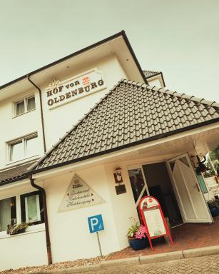 Schlosspark-Hotel Hof von Oldenburg - Housity