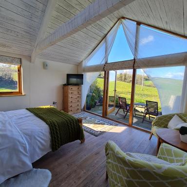 The Old Pottery, Unique Views & Spa-like Bathroom - Housity