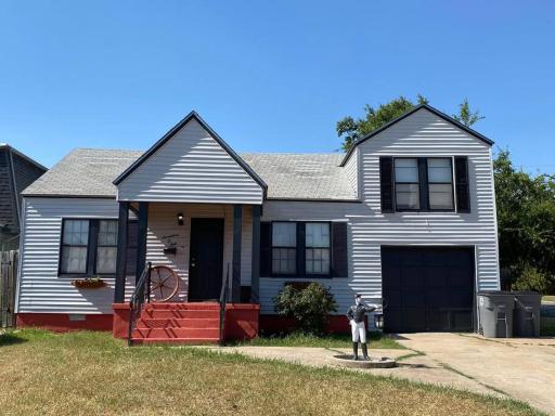 Midtown 2 bedroom cozy charming home sleeps 6 - Housity