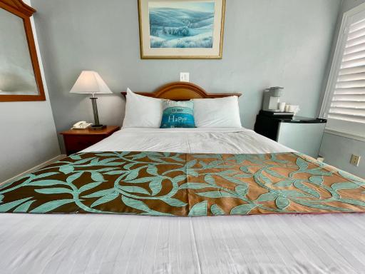 The Palomar Inn - Housity