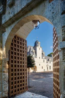Relais & Château Louise de La Vallière - Housity