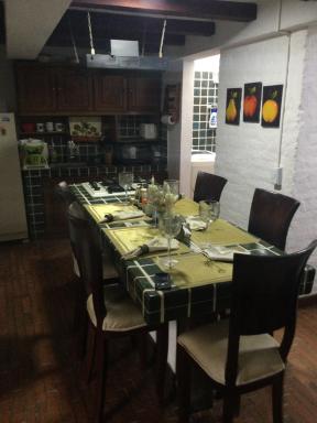 Beautiful Colonial House - Housity