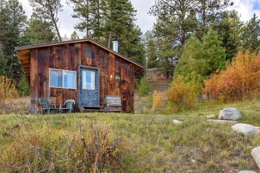Homestead Cabin - Eden Valley - Housity
