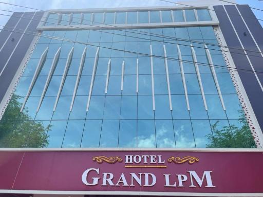 Hotel Grand LPM - Housity