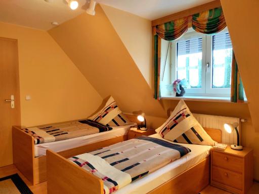 Ferienwohnung Am Oberen Tor - Housity