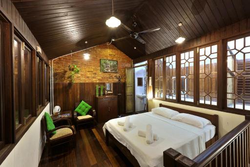 Silver Shine Guesthouse - Housity