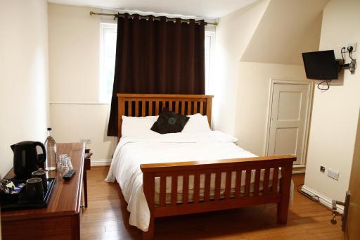 The Bell and Bottle - Housity