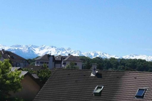 Magnifique appartement entre lac et montagne - Housity