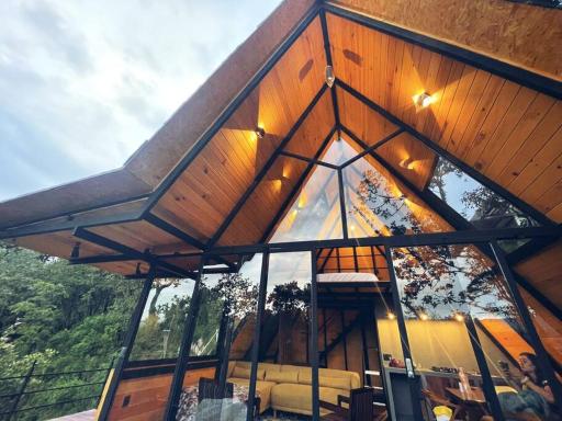 Chalet Goliat by Woodland Cabins - Housity
