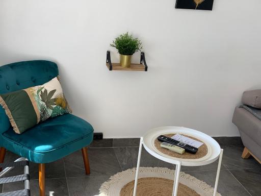 STUDIO FOND DE JARDIN CHEZ JEAN-LUC - Housity