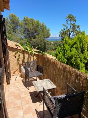 Appartement de vacances au calme absolu, vue mer. - Housity