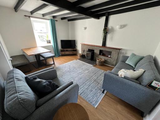 Escapism Wales Gwalia - Housity