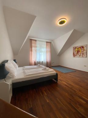 Schlossberg Blick Apartment -Top 7 self check-in - Housity