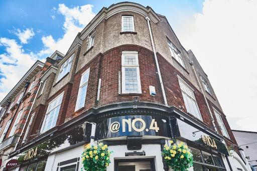 No4 Apartment Birkdale Village - Housity