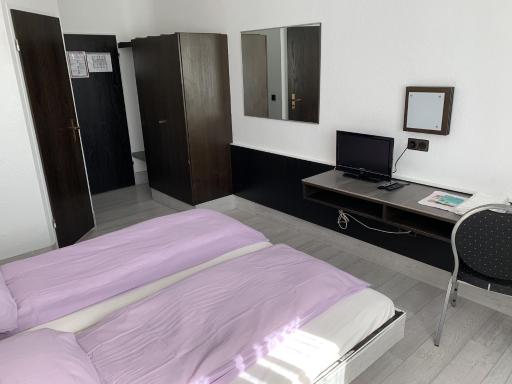 City Hotel Dinslaken - Housity