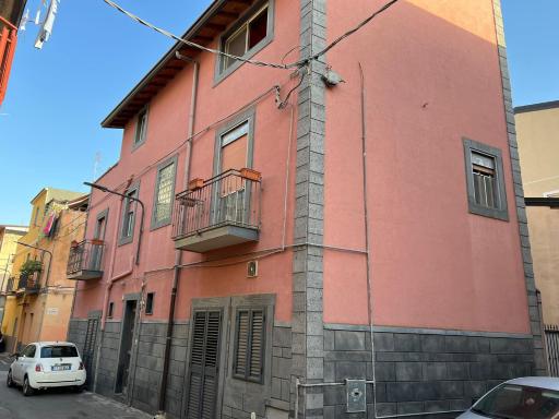 Apartment with terrace close to Catania Sicily - Housity