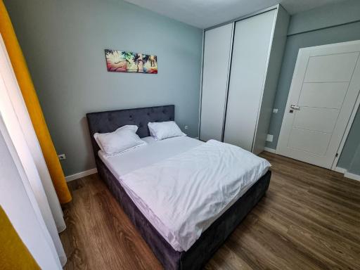 Apartament in Floresti - Housity