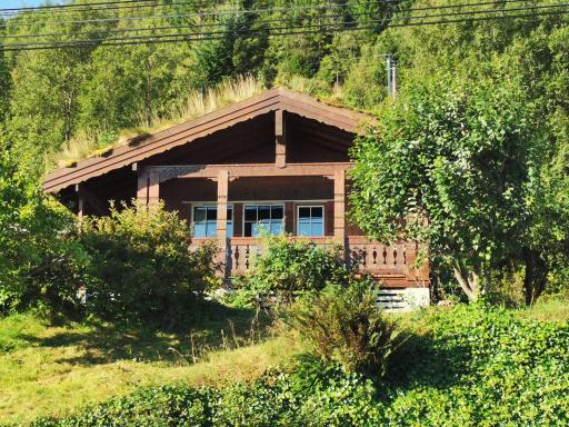 Cosy chalet, 100m2 with fjordview! - Housity