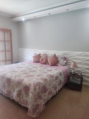 CASA ACONCHEGANTE A 28 MIN. THERMAS DE SÃO PEDRO - Housity