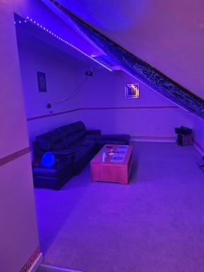 Affordable Versace Designer Full Apartment - Housity
