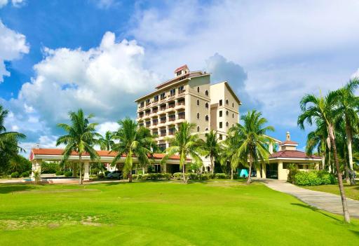 Queens Island Golf and Resort - Housity