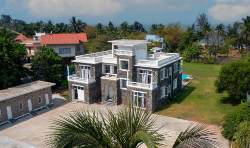 ama Stays and Trails Casa Kenzo, Kashid - Housity