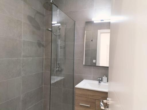 Apartamentos La Brava by gaiarooms - Housity