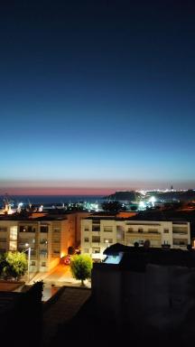 Chez le capitain - Housity