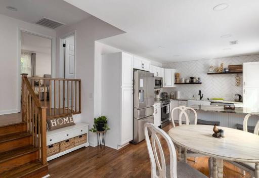 Lovely farmhouse in the heart of Greensboro - Housity