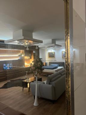 Business Box - Housity