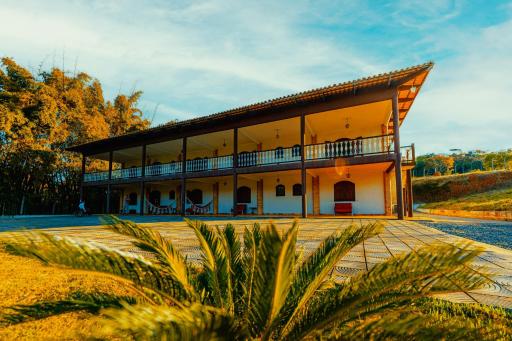 Pousada Casarão na Serra - Housity