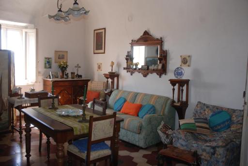 costanza 3 - Housity