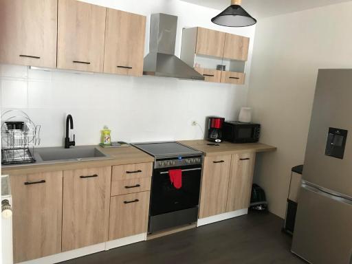 Au Faubourg - Housity
