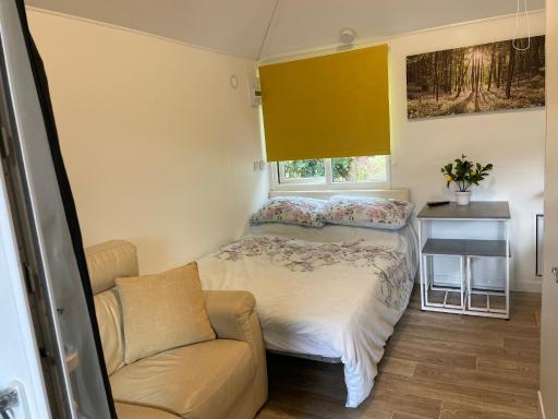 THE LITTLE NEST BEACH sole use accommodation near to bath - Housity