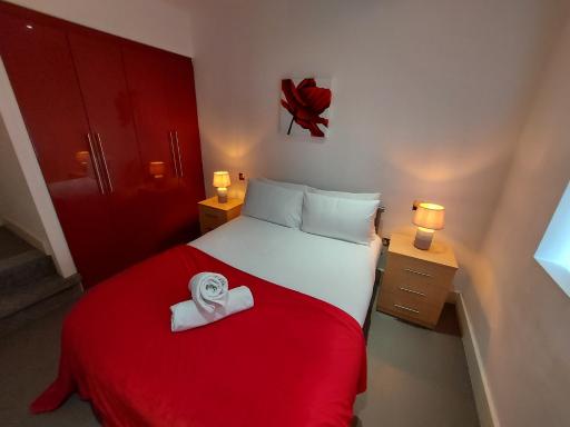Feel At Home, Nottingham City Centre, Opposite Crowne Plaza - Housity